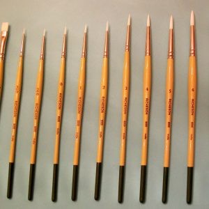 RICHESON 9000 series Sizes 4/0 and 2/0 round brushes (2 pc.)